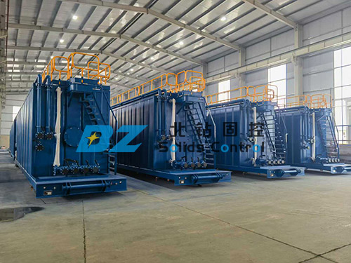 北鉆固控10套車(chē)載式壓裂罐銷(xiāo)往中東